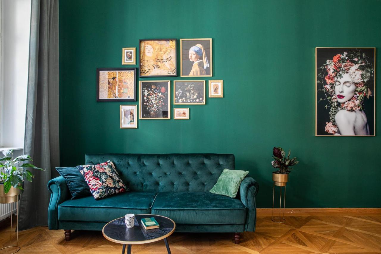 New Stylish 3 Suites Bedrooms Apt In Mala Strana - N2Nd 프라하 외부 사진